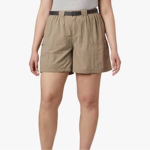 Columbia Women's Sandy River Cargo Shorts 6" Inseam. Sz. XL